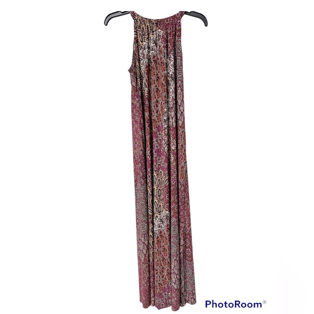 Halter neck maxi dress